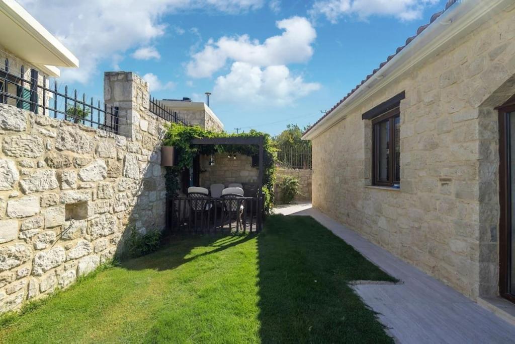 Heraklion Twins House - Private Pool Retreat Episkopí- Rethimno Zewnętrze zdjęcie